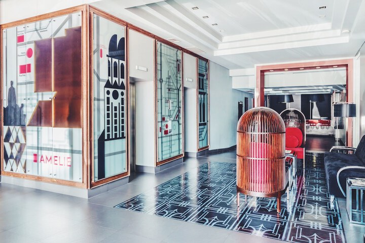 Hotel Lobby