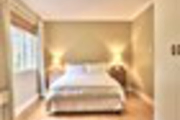 Room 29 of 132