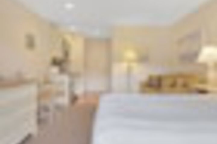 Room 119 of 549