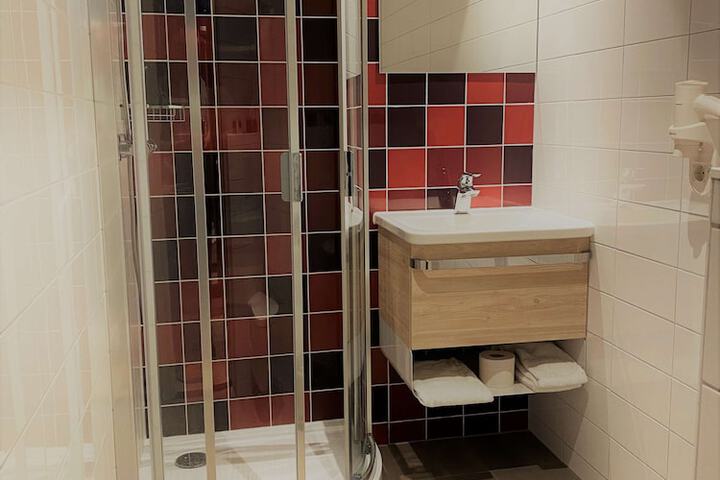 Clean Restrooms