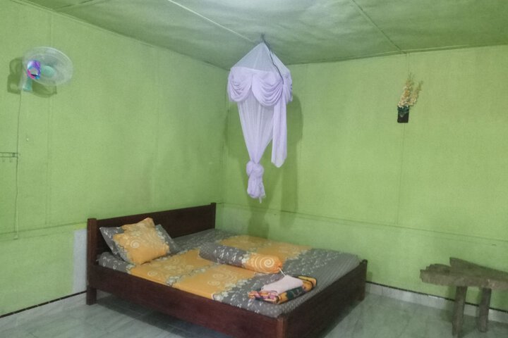 Room 3 of 11