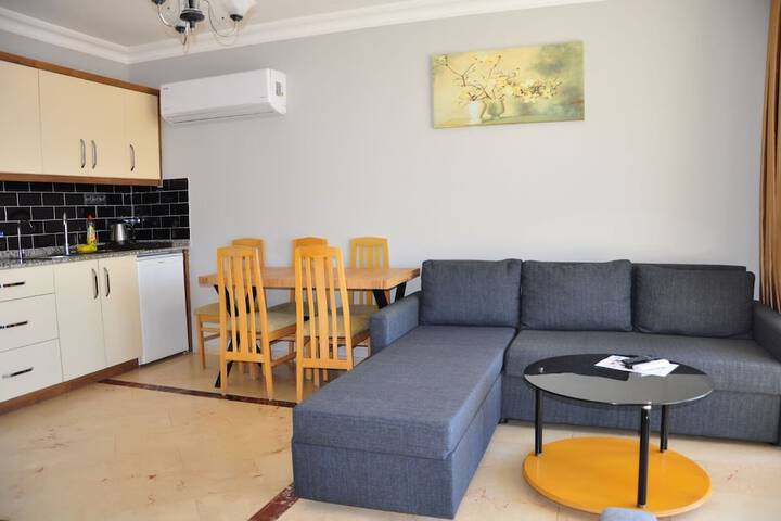Room 16 of 72