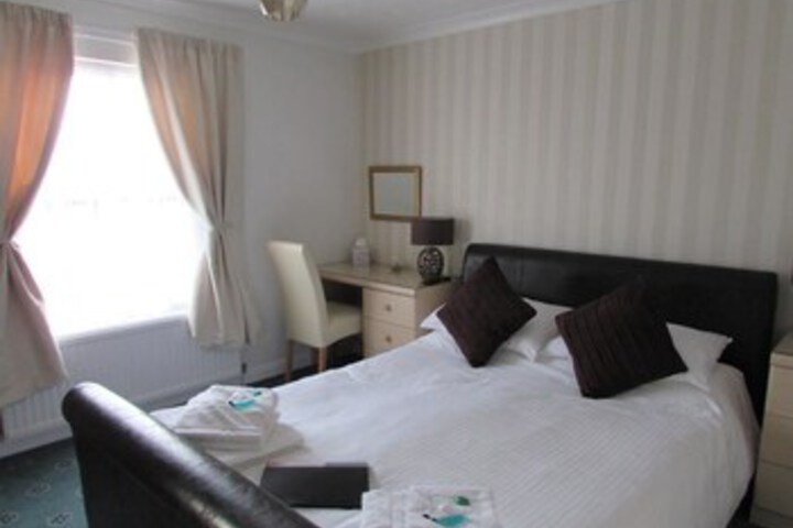 Room 57 of 77