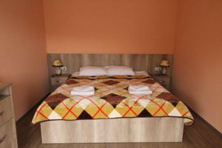 Room 15 of 31