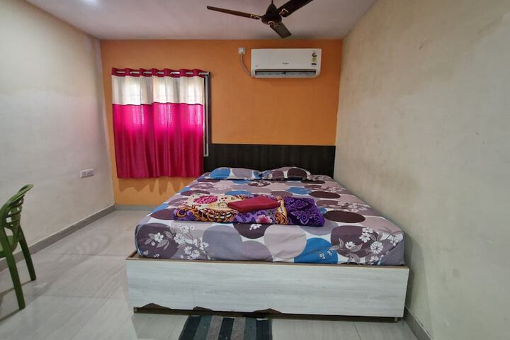 Room 20 of 28