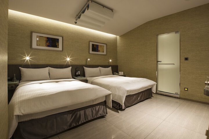 Room 16 of 45