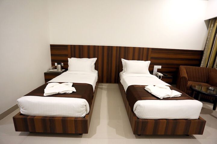 Room 5 of 21