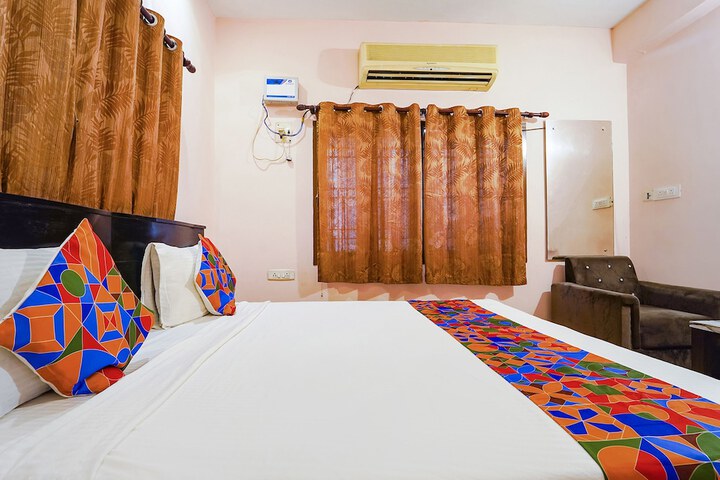 Room 21 of 25