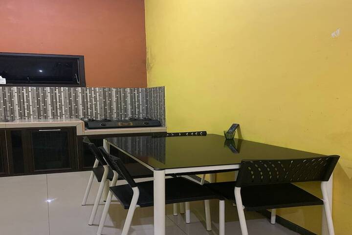 Room 25 of 58