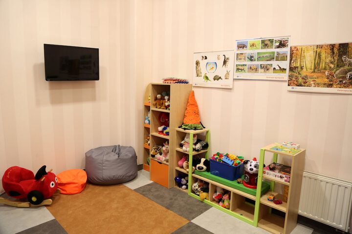 Children's play area - indoor