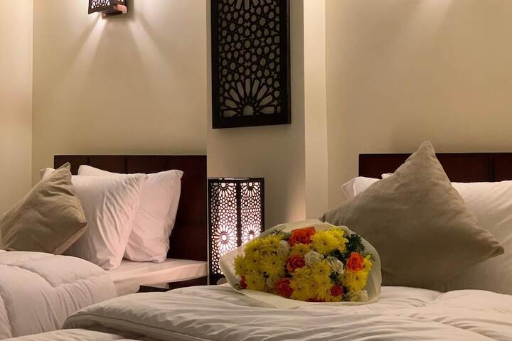 Room 17 of 38