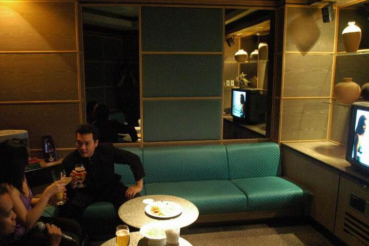 Room 37 of 50