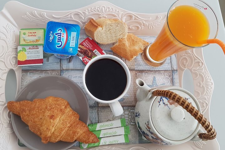 Breakfast/Coffee Service 23 of 37