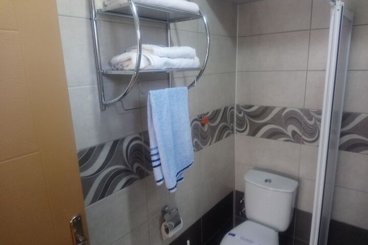 Room 45 of 81
