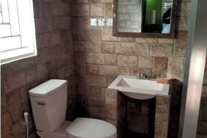 Room 9 of 26