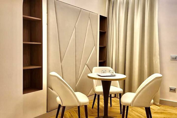 Room 56 of 142