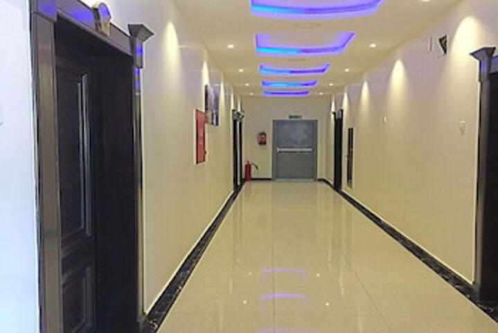 Ballroom/Hall 6 of 8