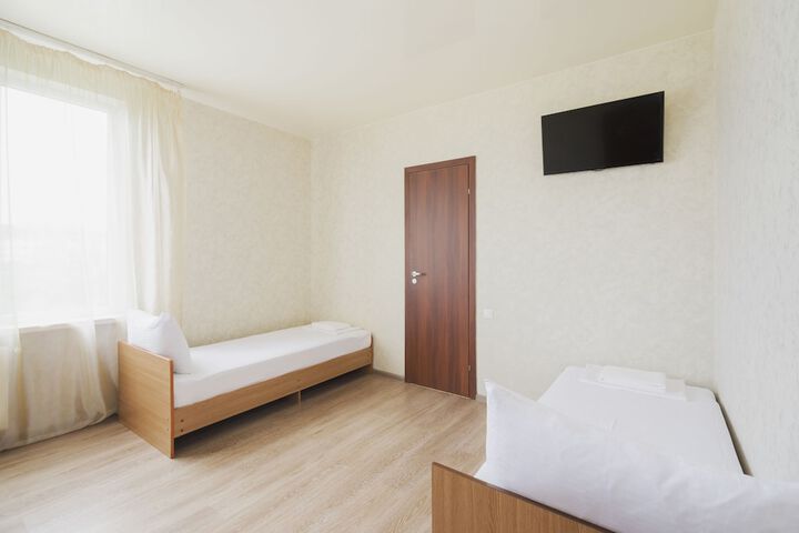 Room 5 of 34