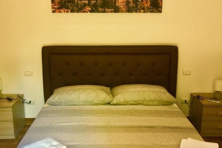 Room 7 of 39