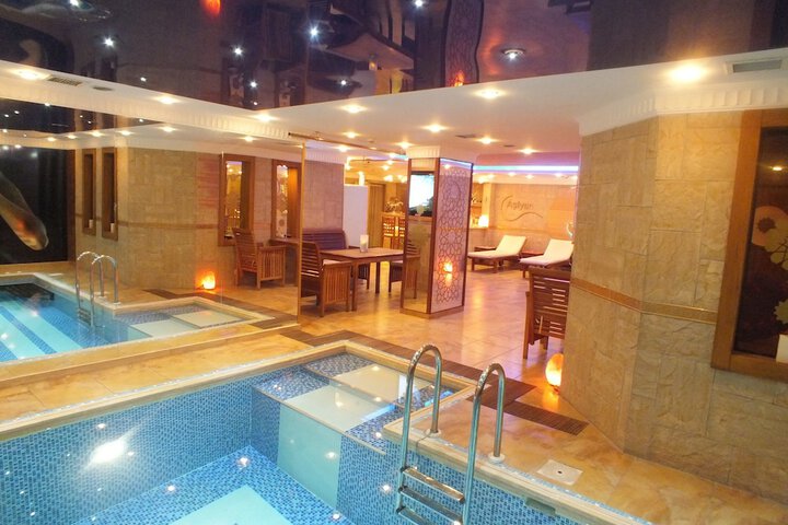Pool 31 of 59