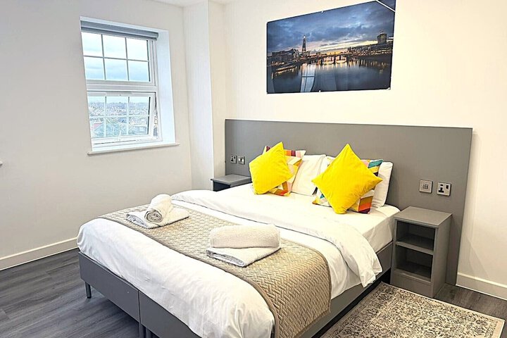 Room 14 of 27