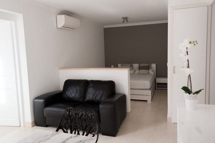Room 37 of 81