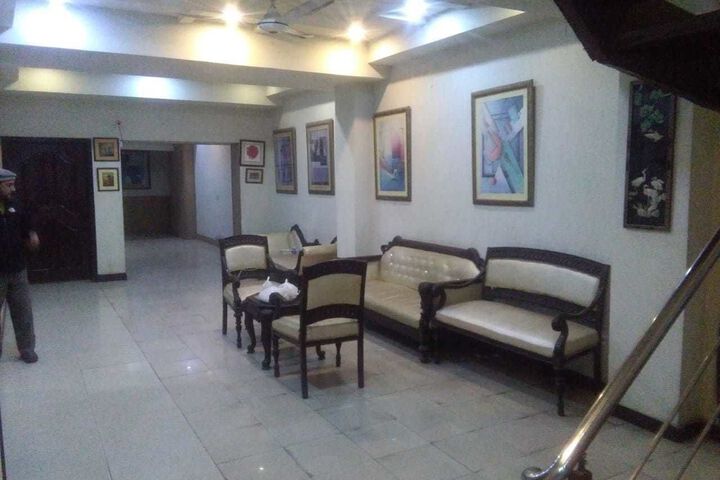 Quick Continental Hotel