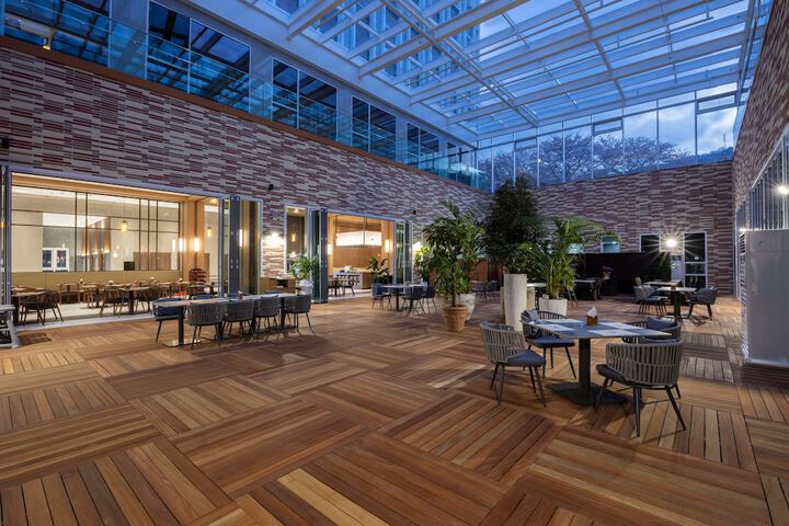 WELLPARK HOTEL
