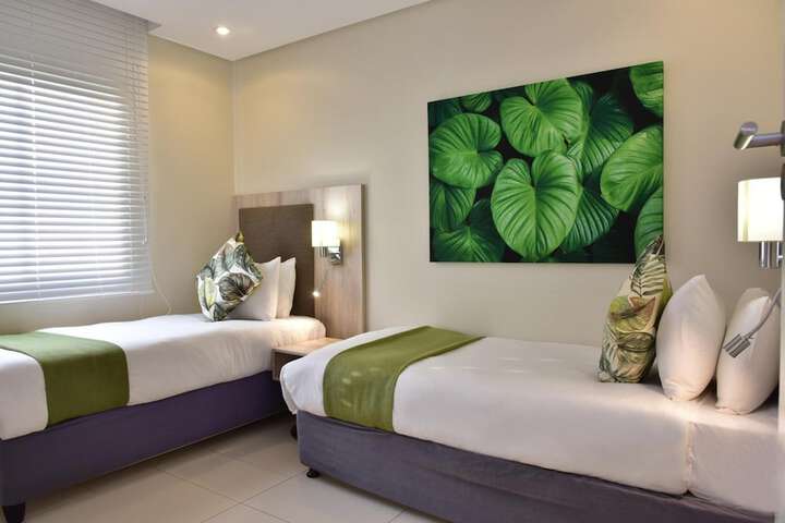 Room 7 of 40