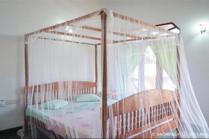 Room 2 of 12