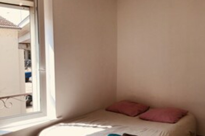 Room 7 of 19