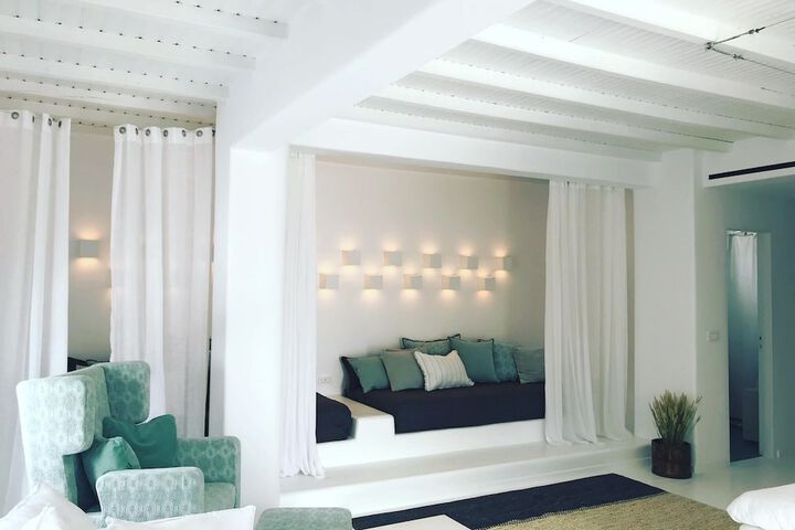Room 45 of 145