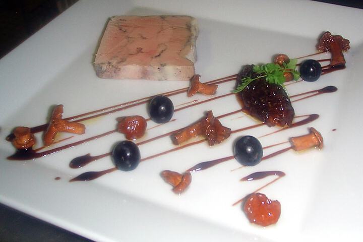 Dining 47 of 56