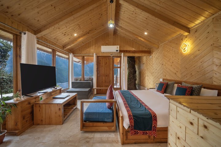 Room 7 of 49