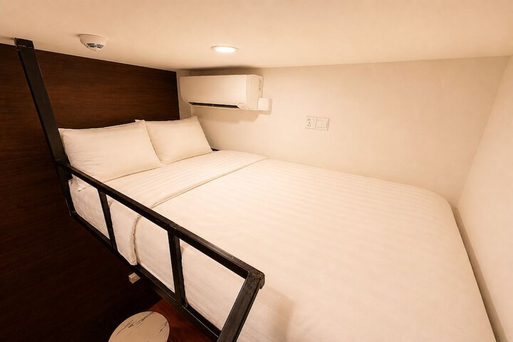 Room 59 of 121