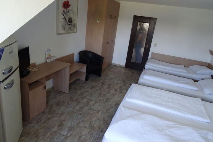 Room 19 of 55