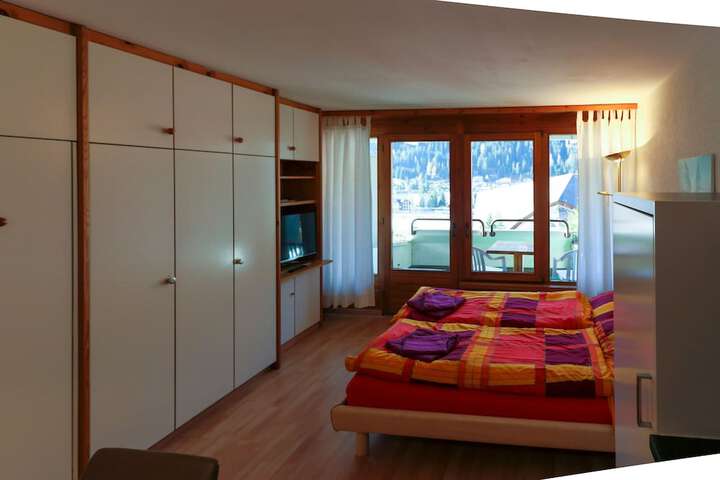 Room 22 of 169