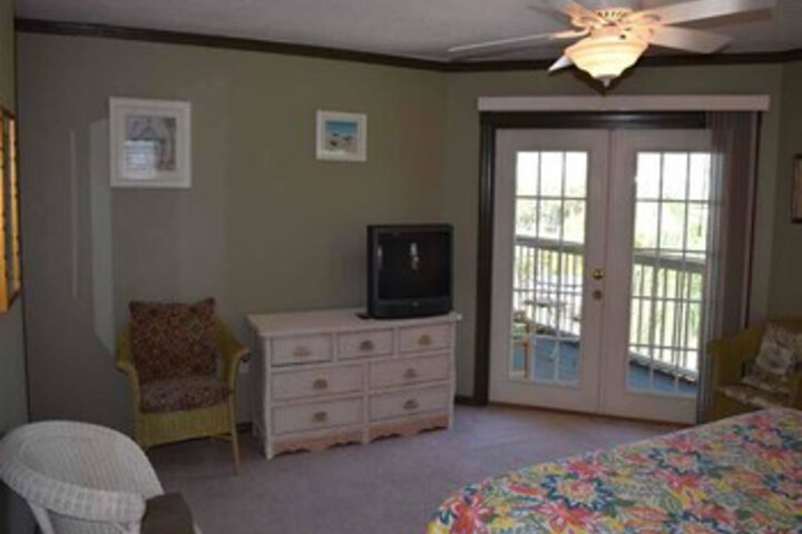 Room 46 of 61