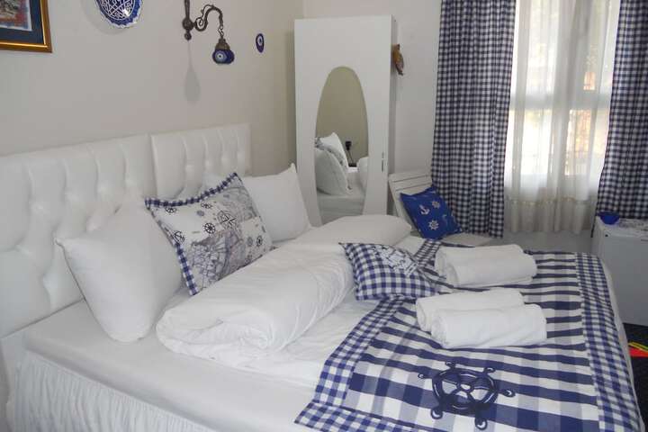 Room 3 of 31