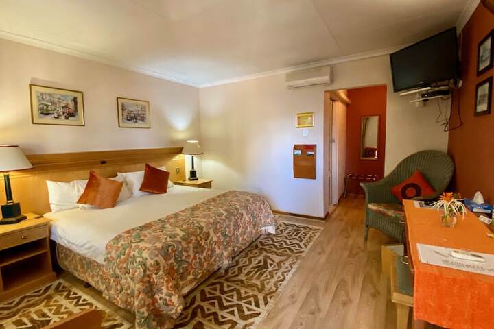Room 20 of 43