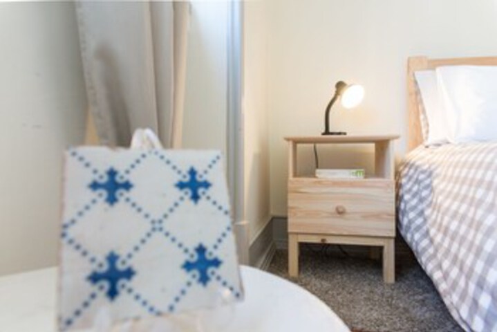 Room 44 of 64