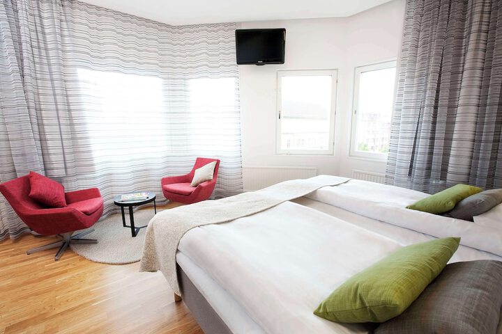 Room 3 of 30