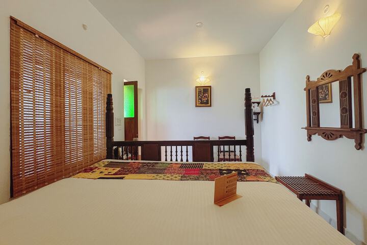 Room 34 of 89