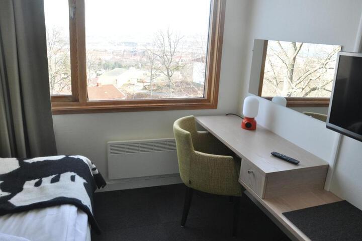 General 16 of 36