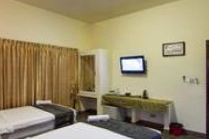 Room 6 of 29