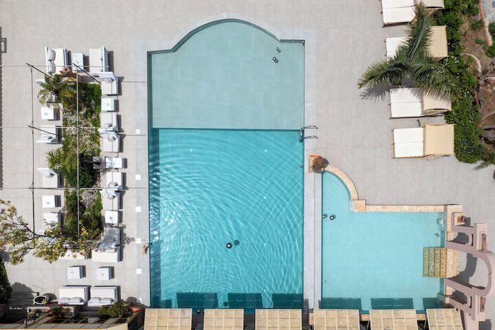 Pool 56 of 106