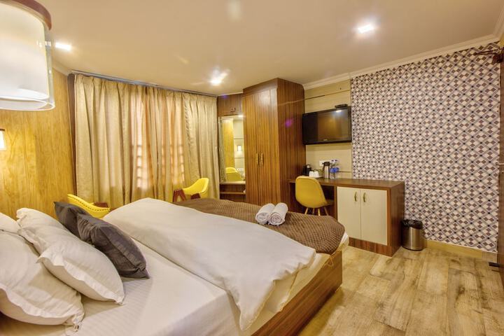 Room 43 of 91