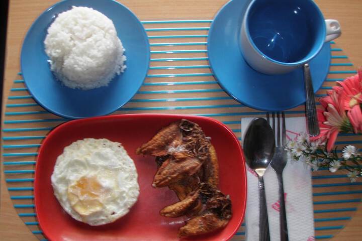 Dining 34 of 46