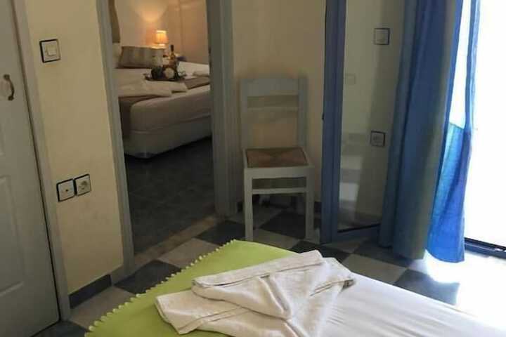 Room 10 of 41