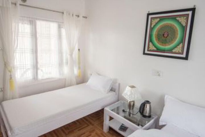 Lake Boutique Hotel